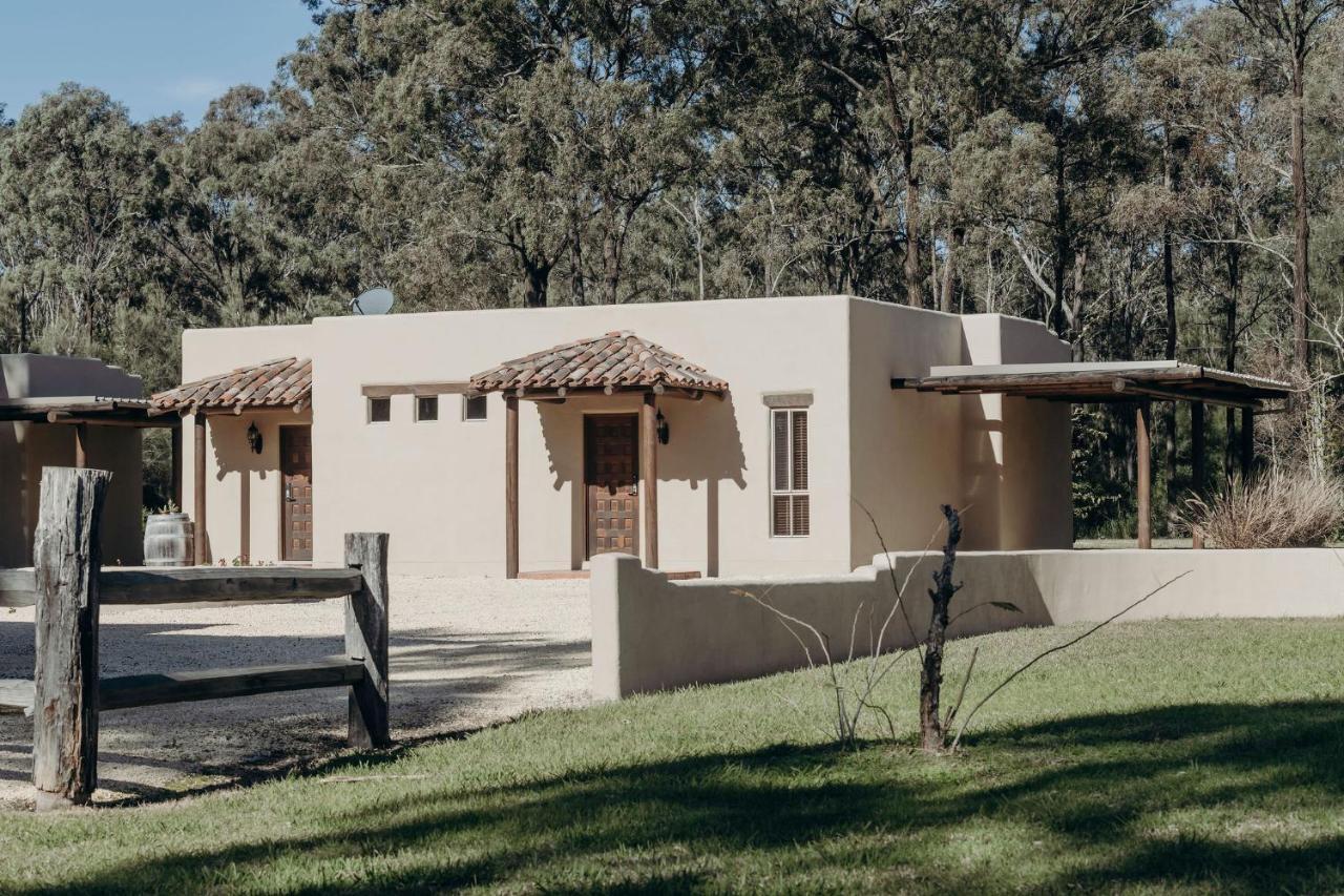 Casa La Vina Pokolbin - Romantic Villas With Outdoor Hot Tubs And Fireplaces Exterior photo